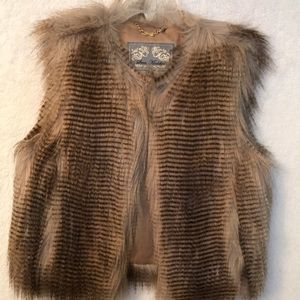 Ladies faux fur vest
